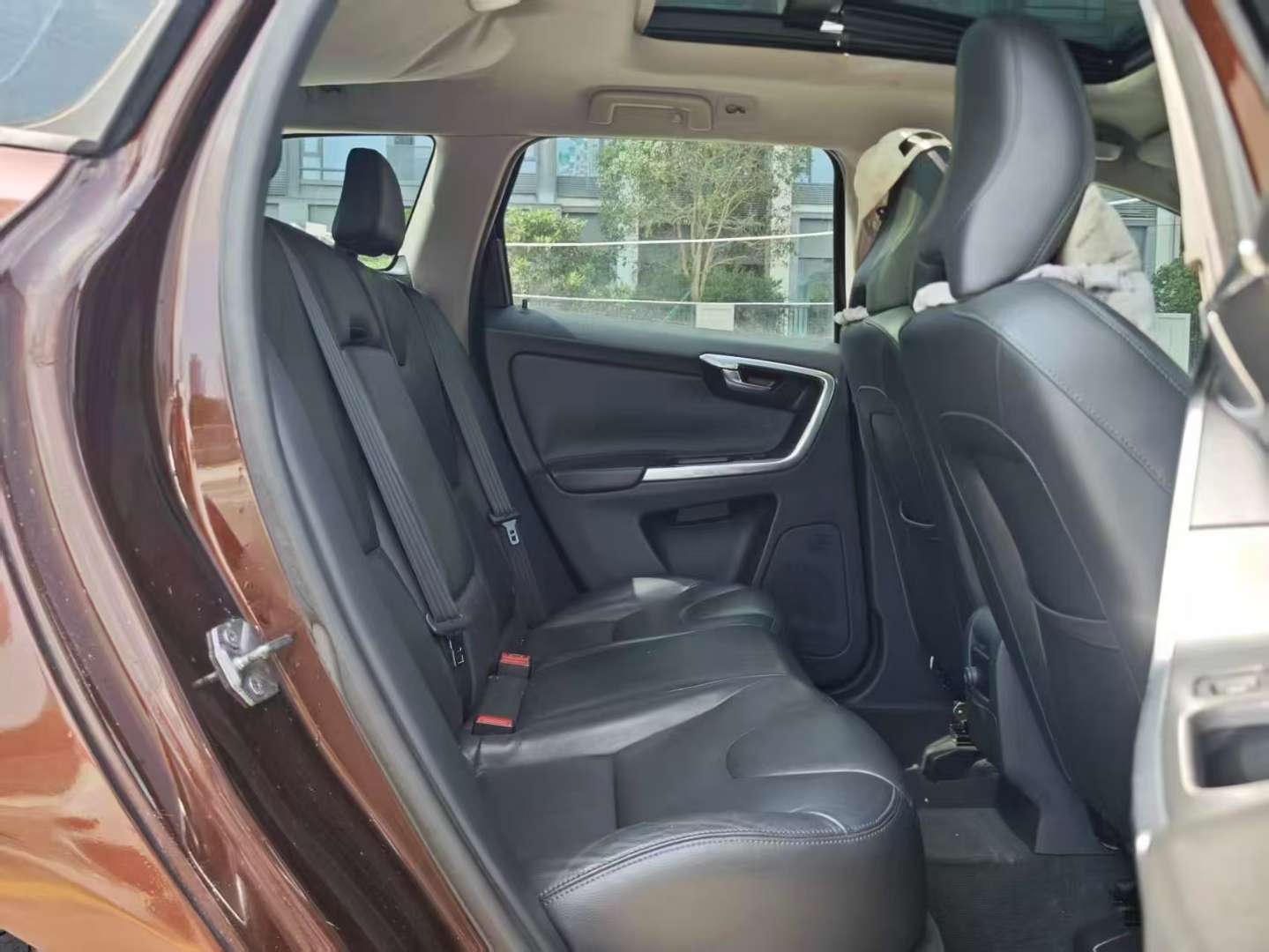 Volvo XC60 2015 2.0T Automatic Sunroof FWD Zhiyi Edition 6