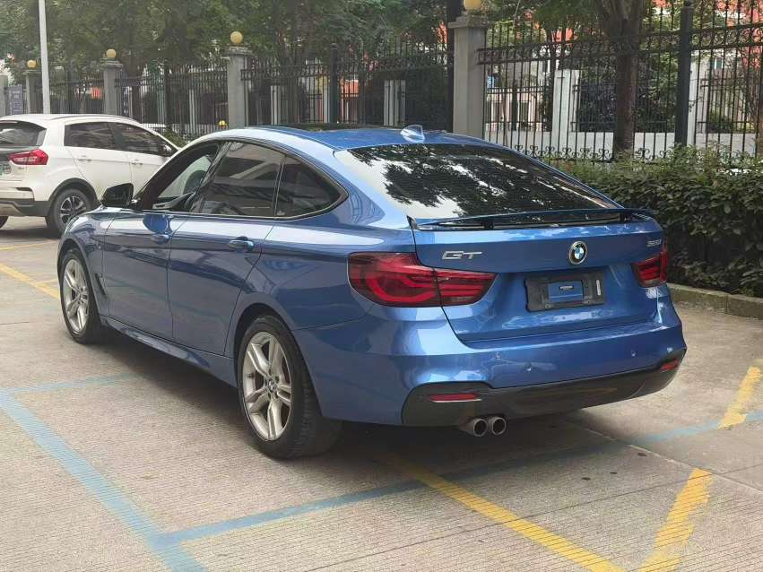 BMW 3 Series GT 2019 320i GT M Sport Package 4