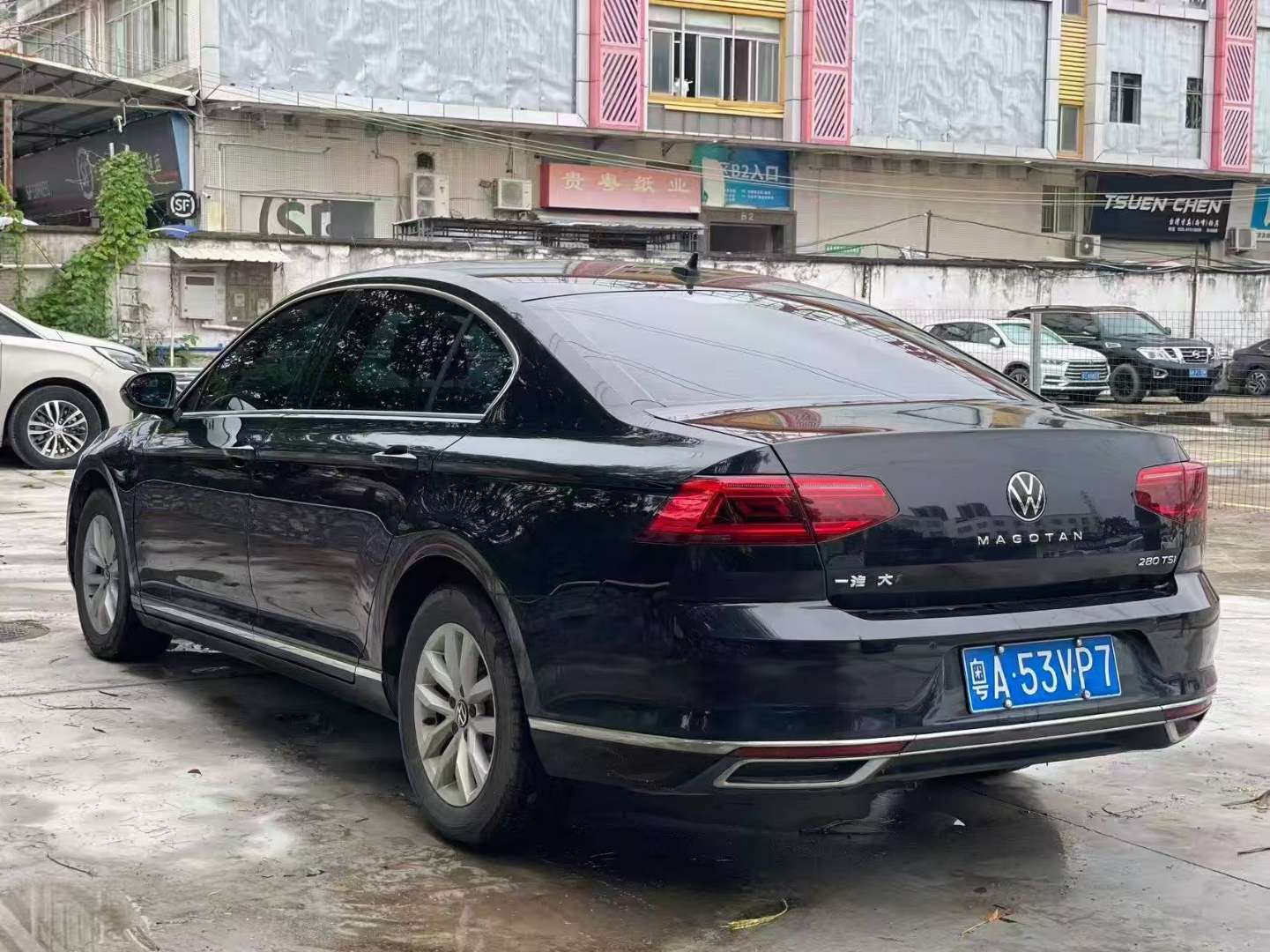 Volkswagen Magotan 1.4T Automatic Sunroof Comfort Edition 4