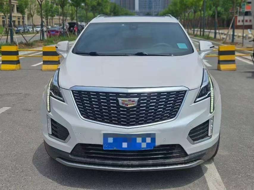 Cadillac XT5 AWD Luxury