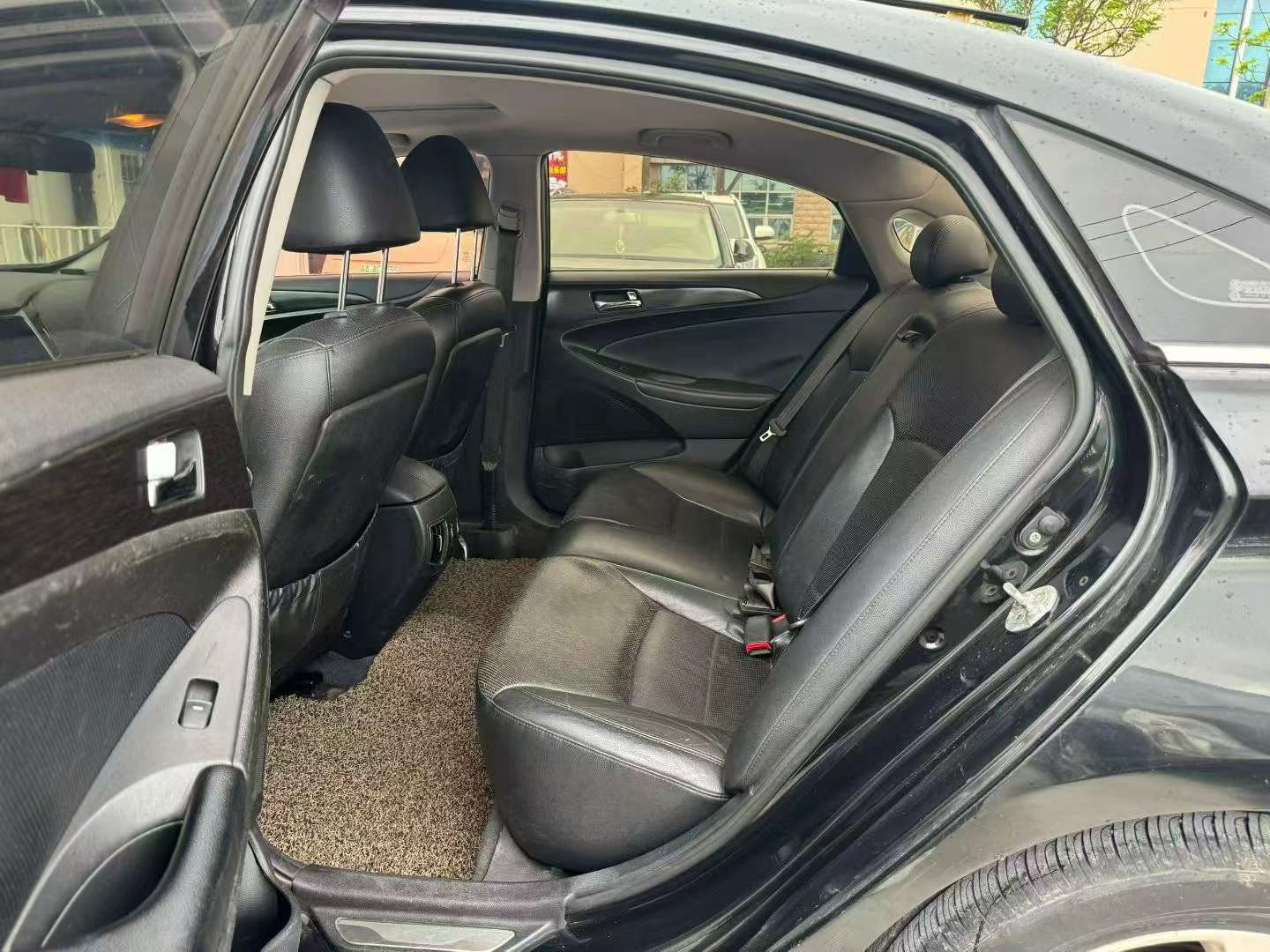 Hyundai Sonata 2.0L Automatic Sunroof 8