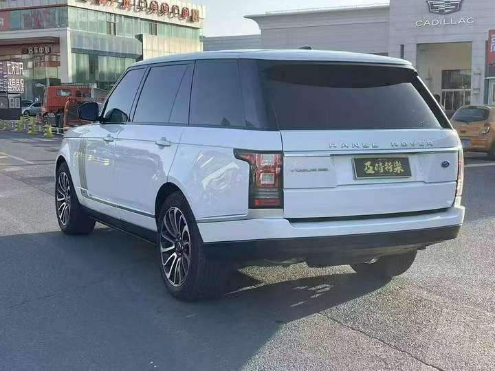 Land Rover Range Rover 2015 Long Wheelbase 3.0T Gasoline 4