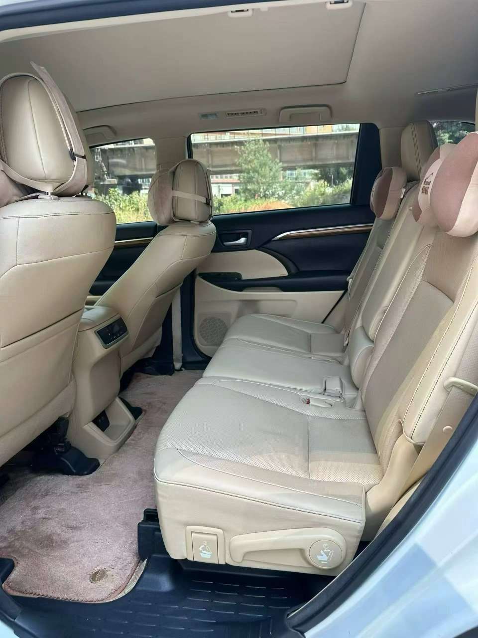 Toyota Highlander Supreme Edition 6
