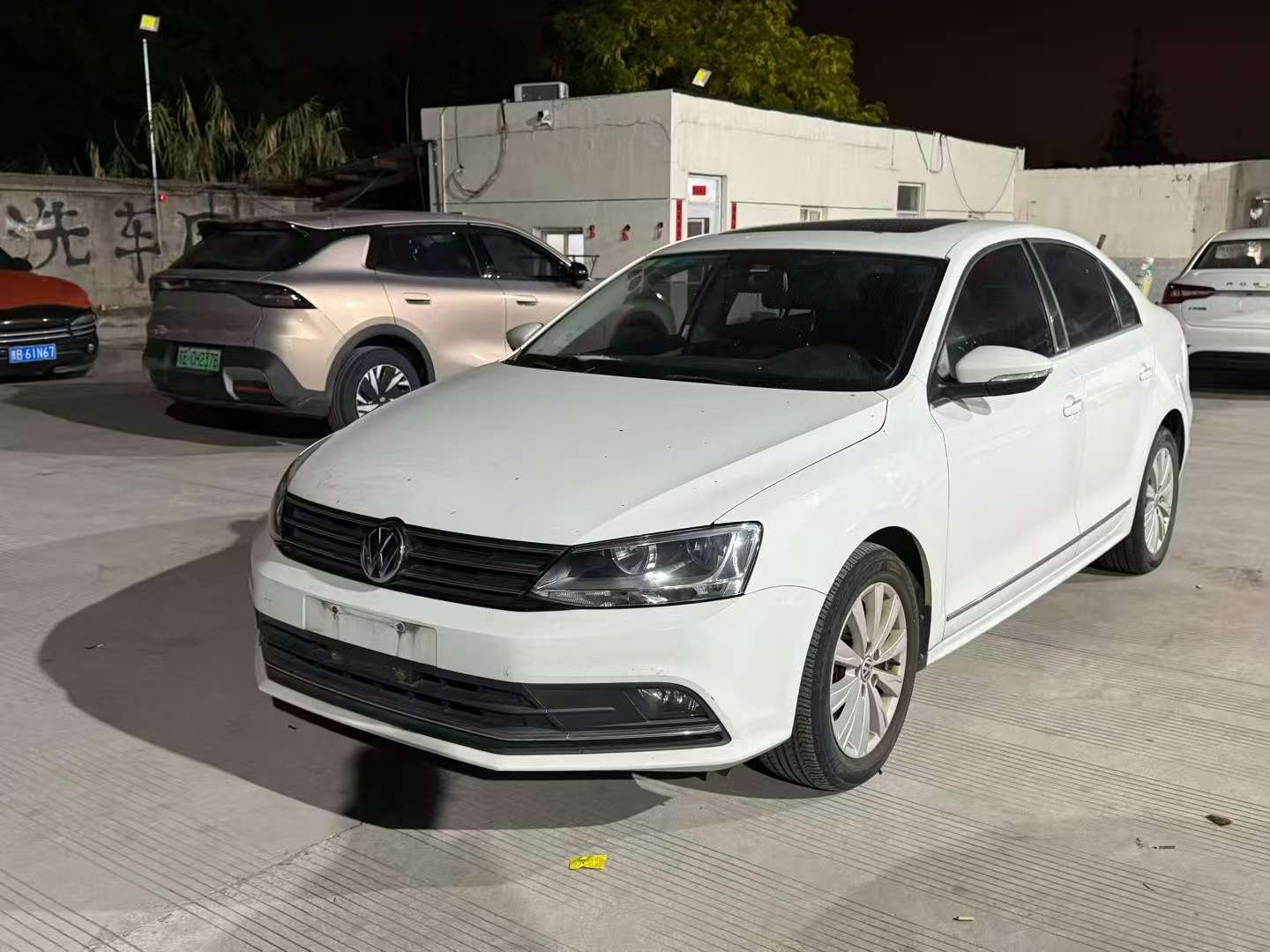Volkswagen Sagitar 2015 1.4T 3