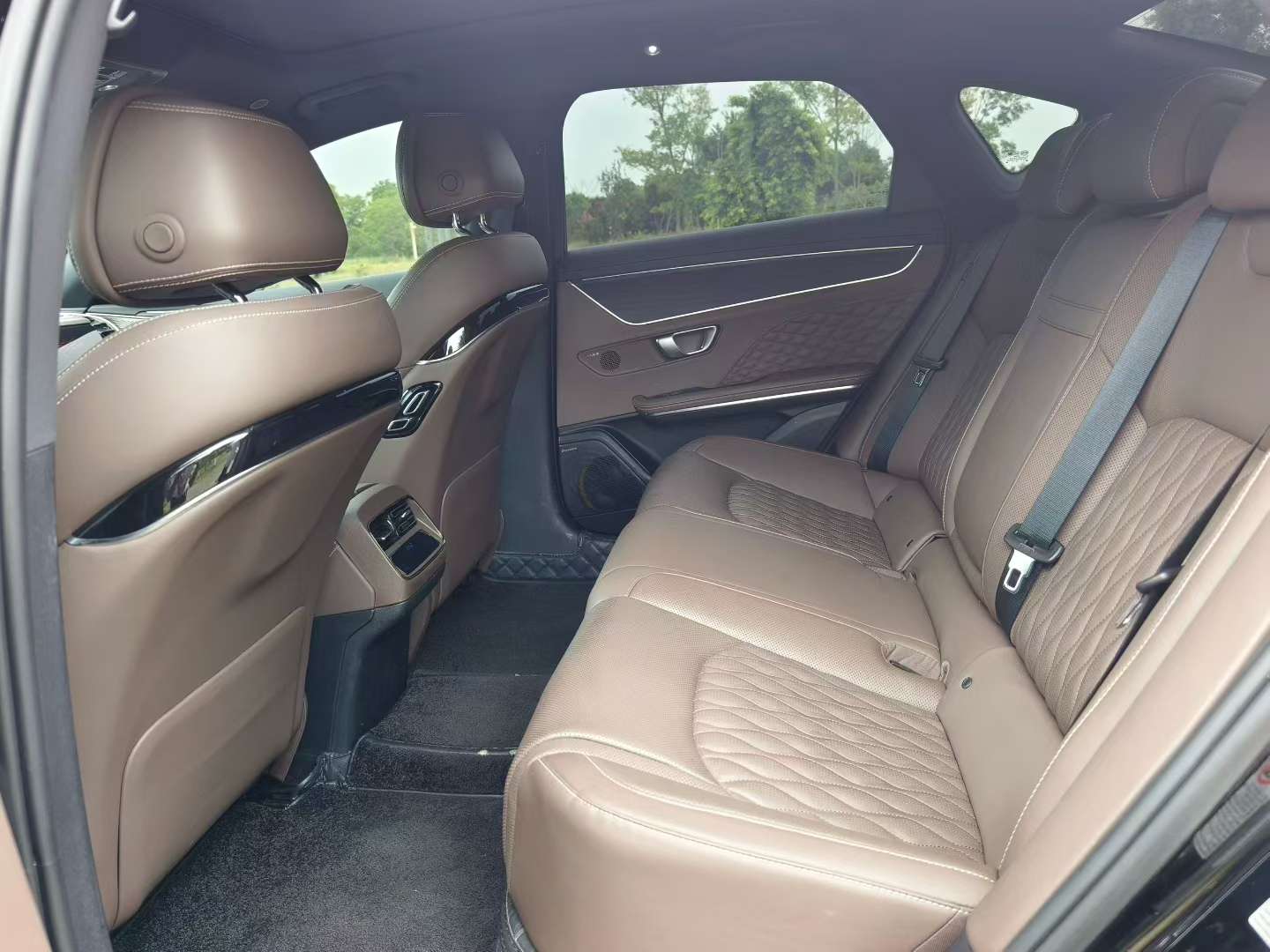 BYD Han 2022 DM-i 121KM Premium 5
