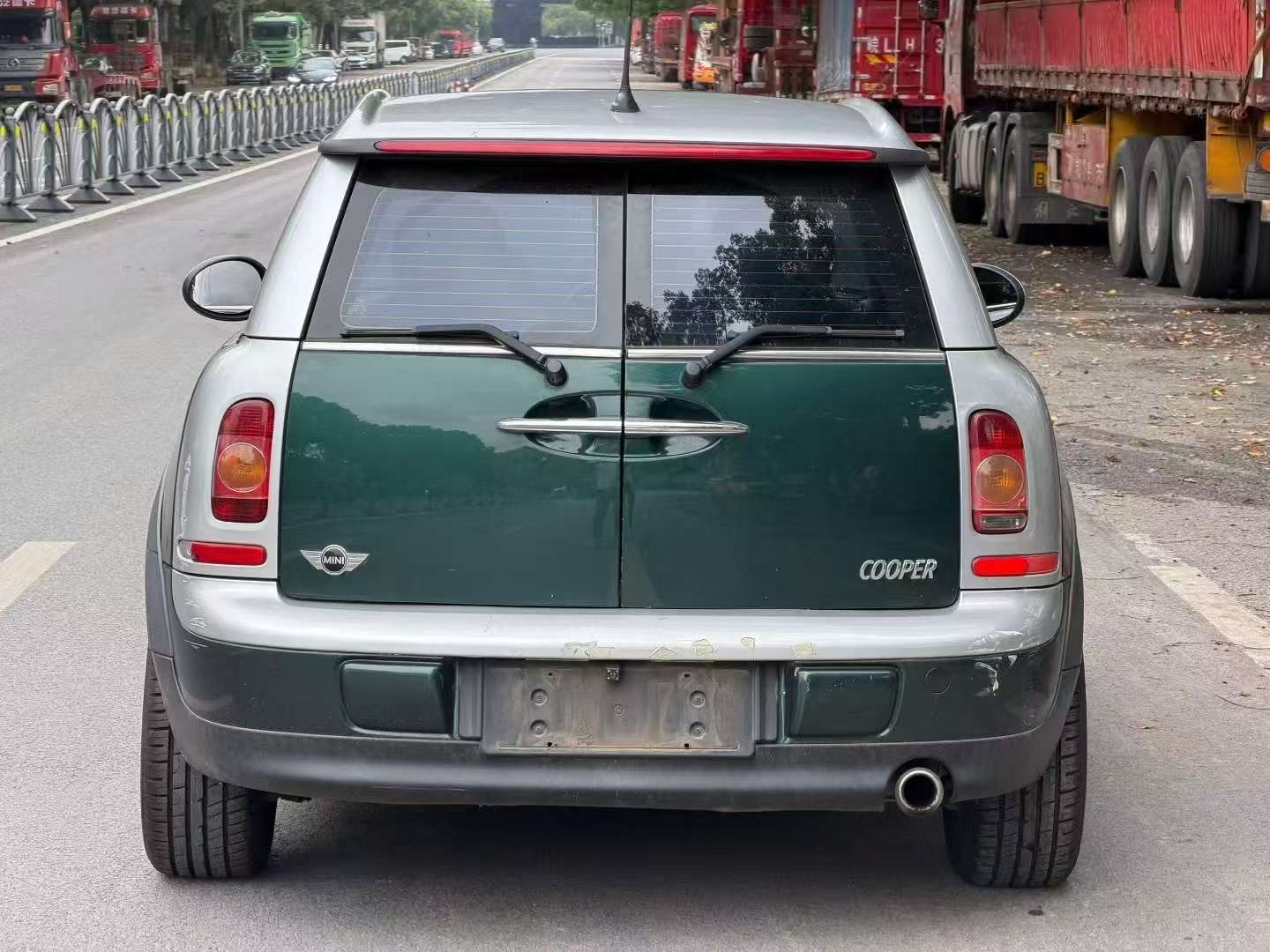 BMW MINI 4