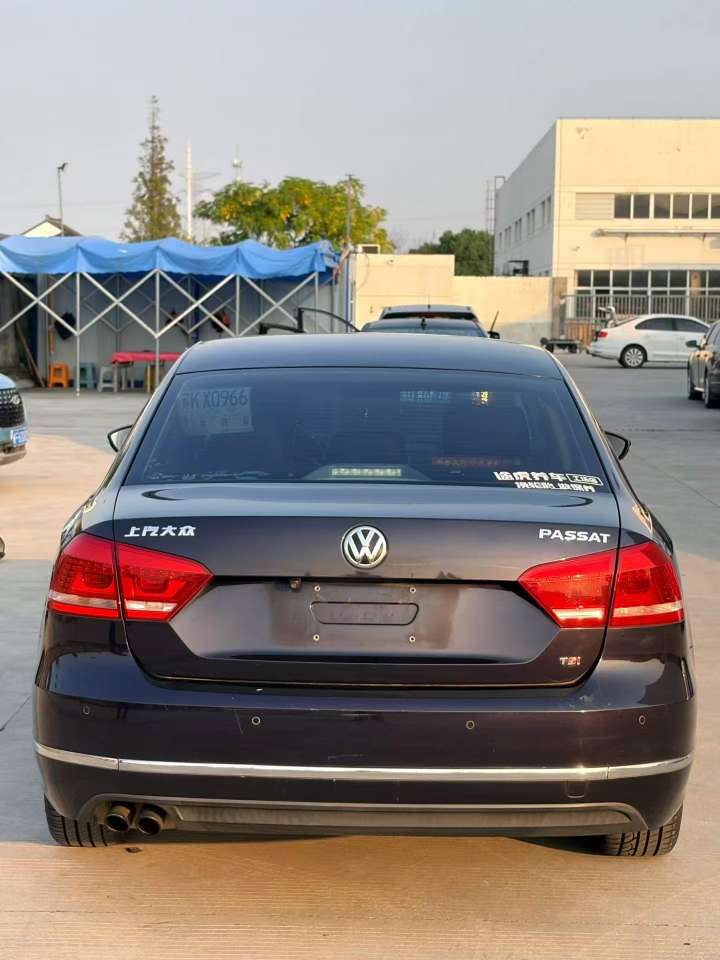 Volkswagen Passat 2015 1.8T Automatic Sunroof 8