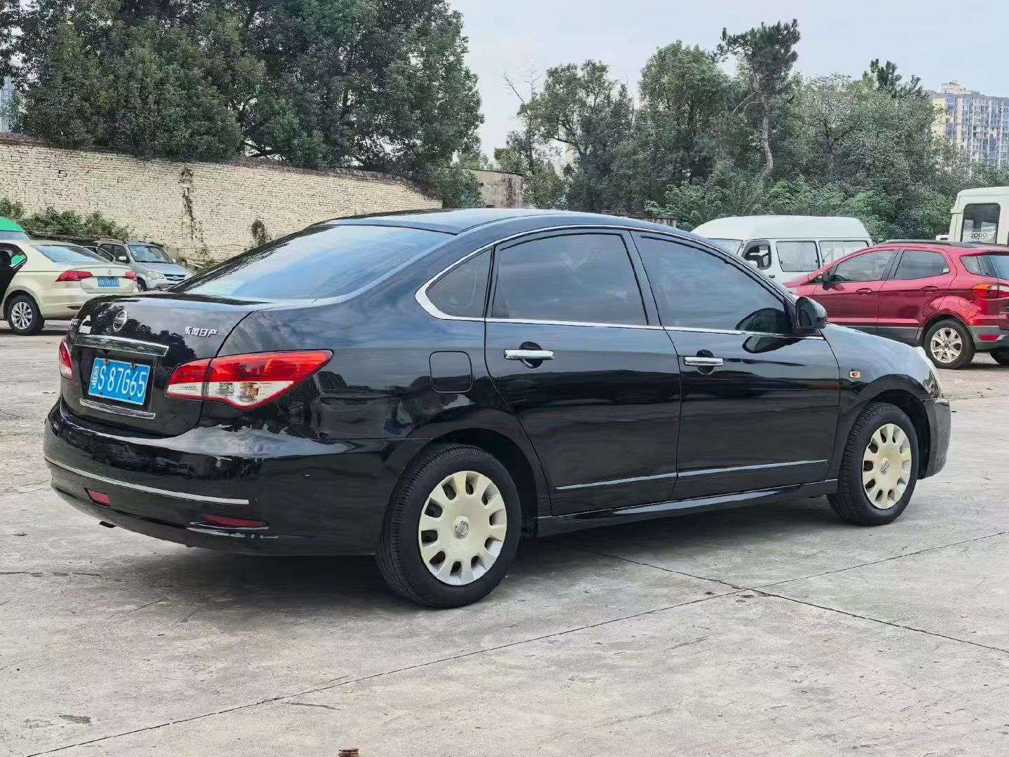 Nissan Sylphy 2012 1.6L Automatic 7