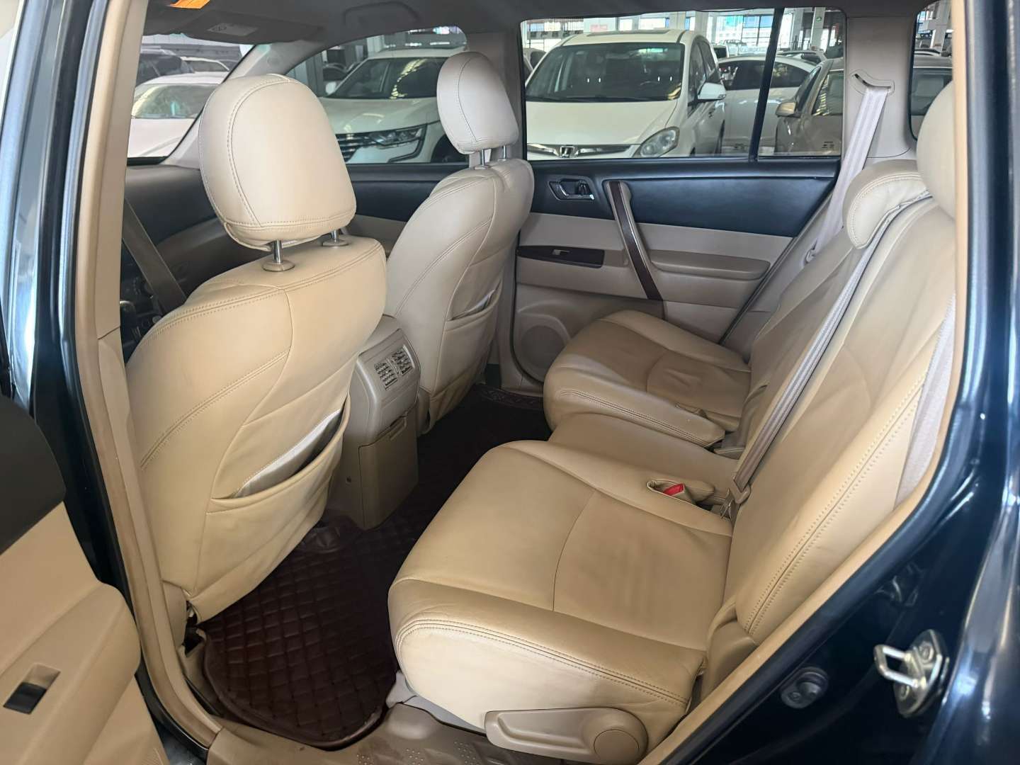 Toyota Highlander 2013 5-Seat 5