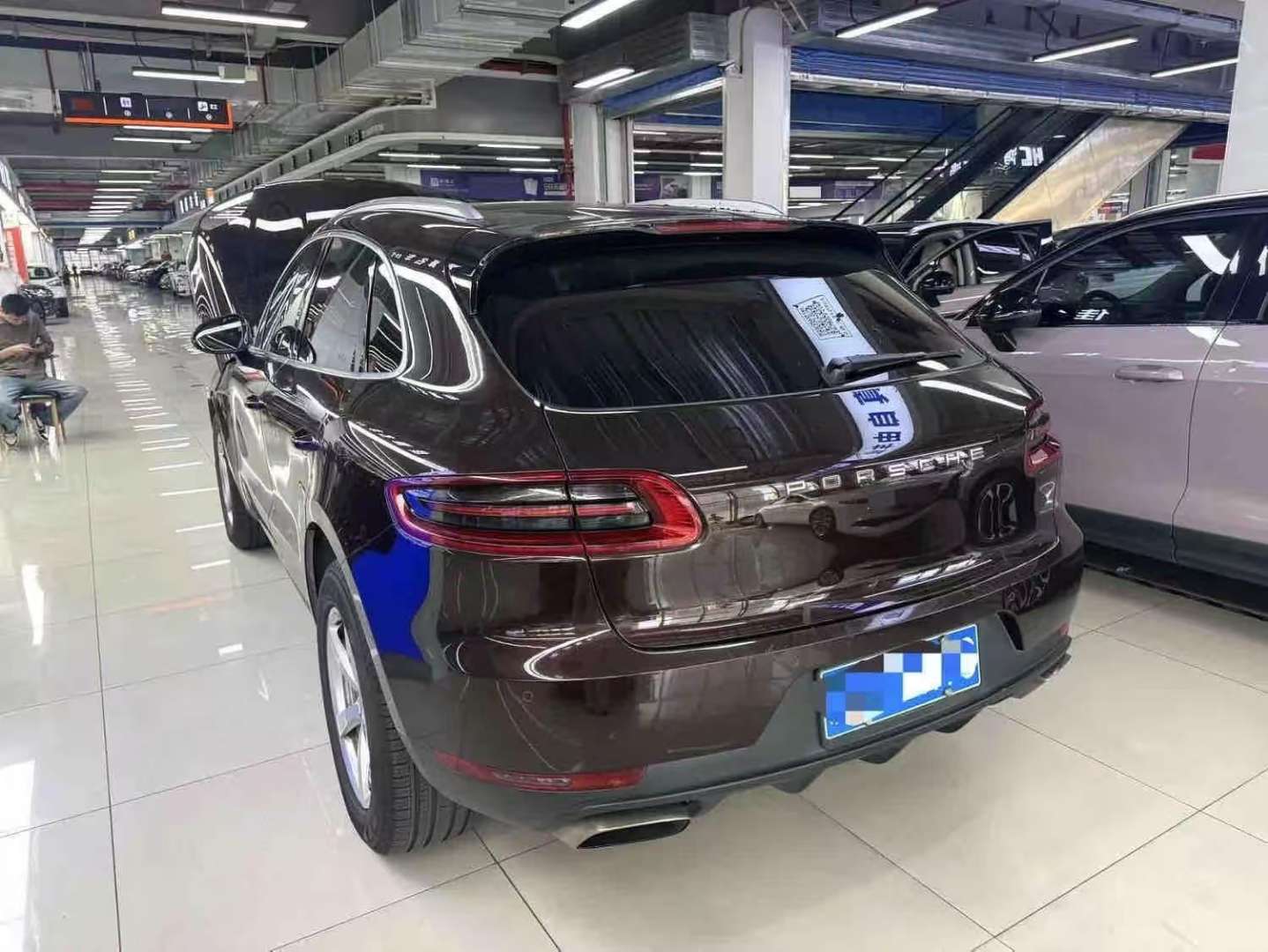 Porsche Macan 2.0T 3