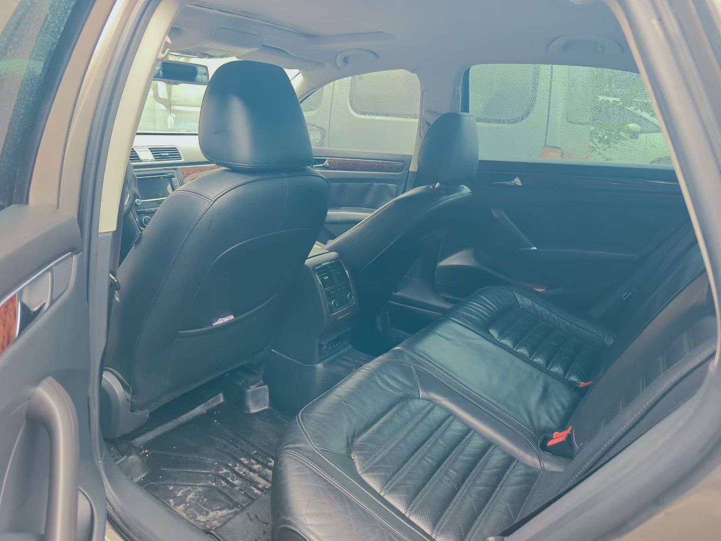 Volkswagen Passat 1.8T Yuzun Edition 5