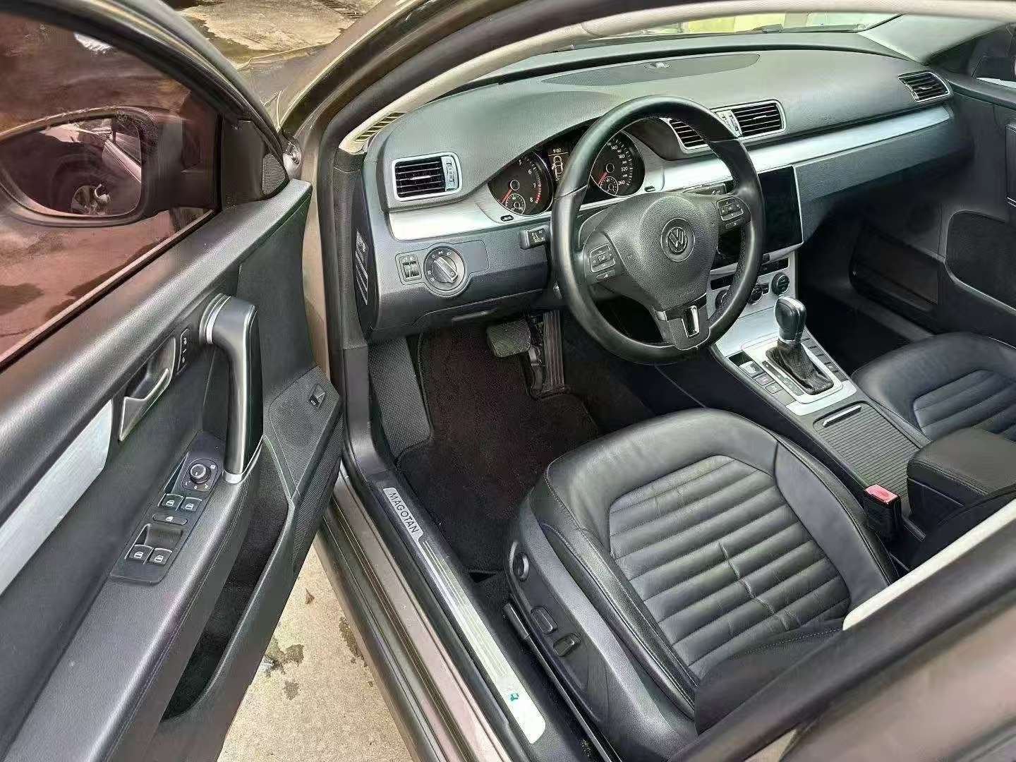 Volkswagen Magotan 2015 1.8TSI Leading Edition 5