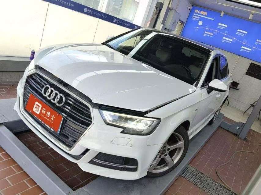 Audi A3 Hatchback 1.4T Fashion