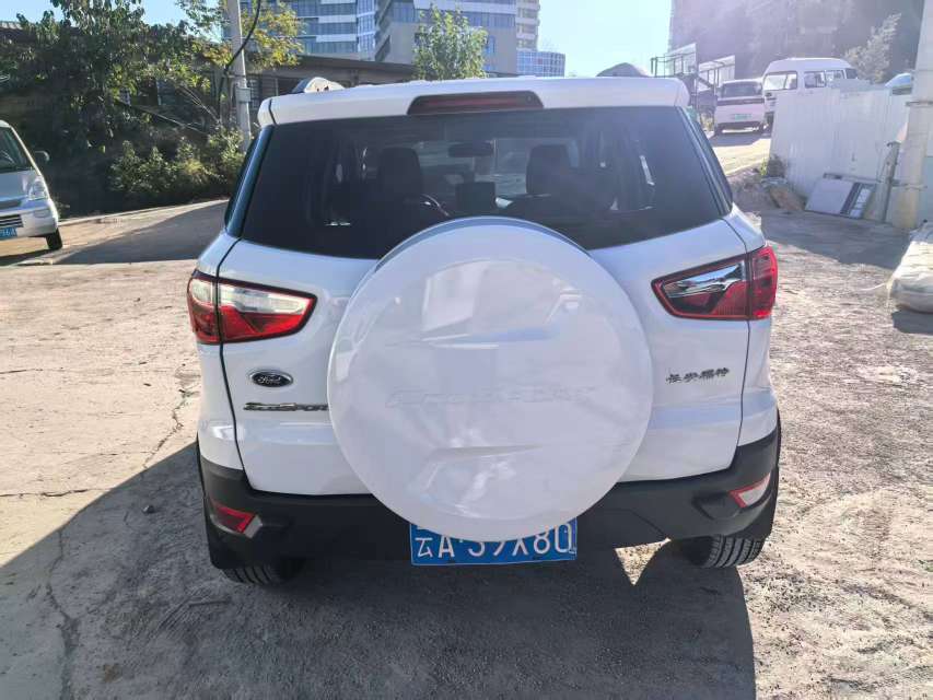 Ford EcoSport 1.5L Manual 6