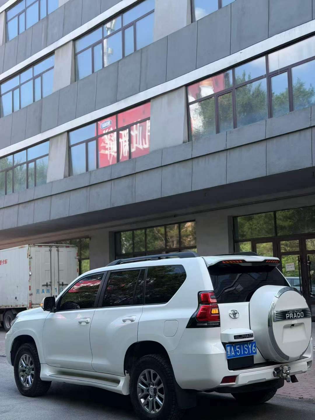 Toyota Prado 2011 2700 China Standard Import 7-Seater 7