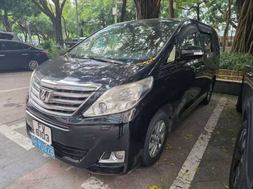 Toyota Alphard 2012 3.5L Luxury 2