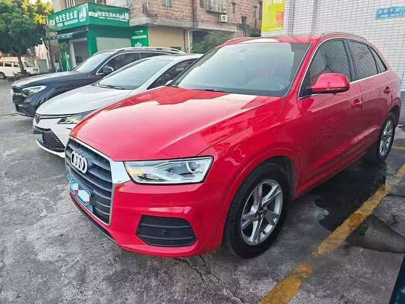 Audi Q3 30 TFSI Fashion