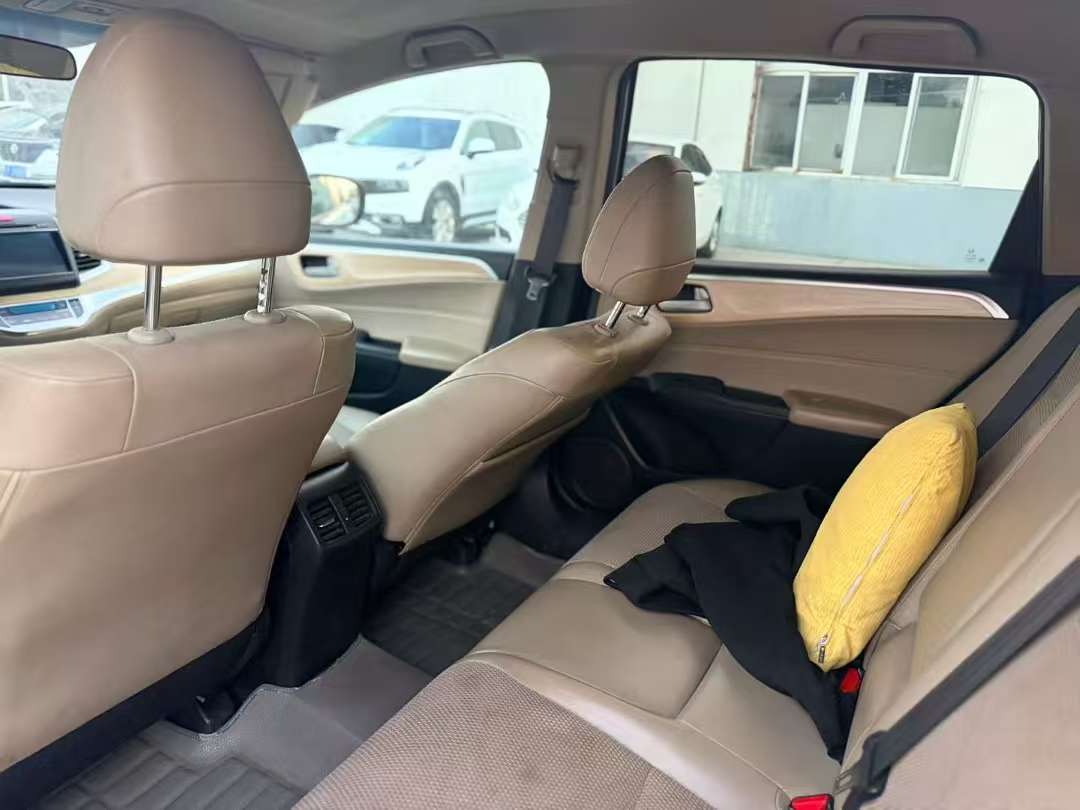 Honda Jade 2015 Automatic Standard 1.8 4
