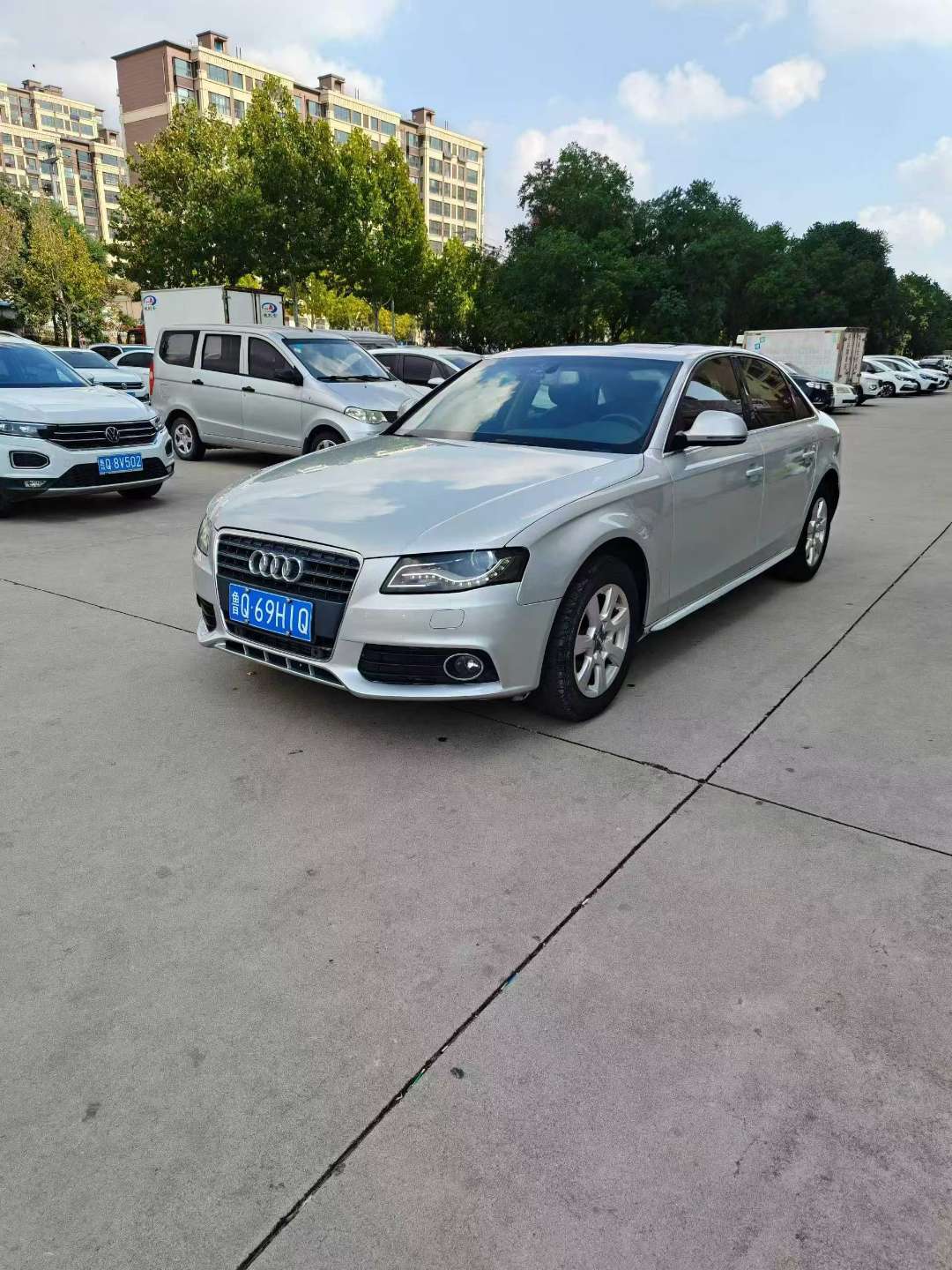 Audi A4L 2010 2.0T Sport High Spec