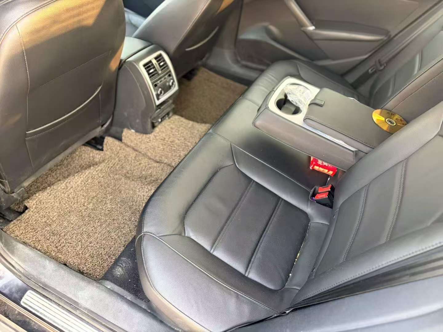 Volkswagen Passat 2015 1.8T Automatic Sunroof 4