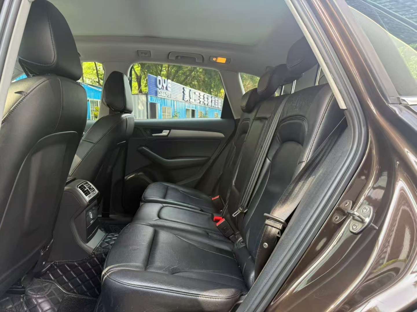 Audi Q5 2.0T Progress Edition 6