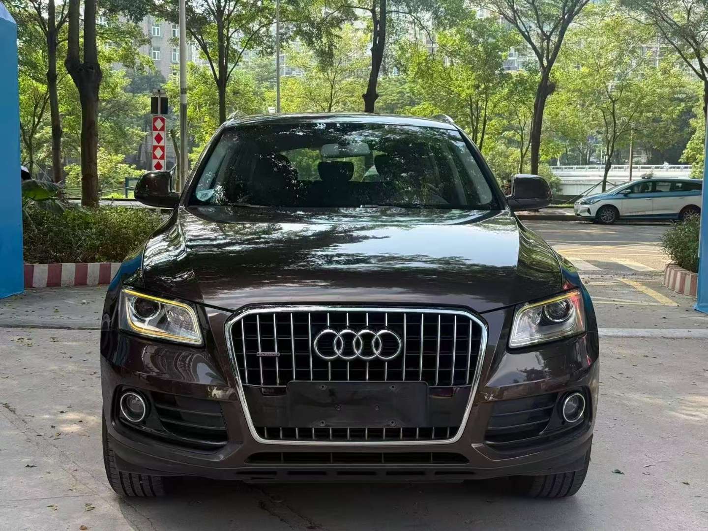 Audi Q5 2.0T Progress Edition