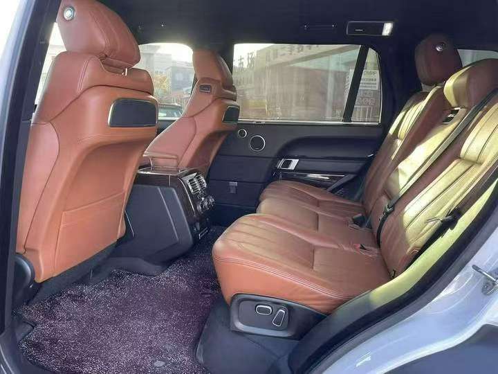 Land Rover Range Rover 2015 Long Wheelbase 3.0T Gasoline 7