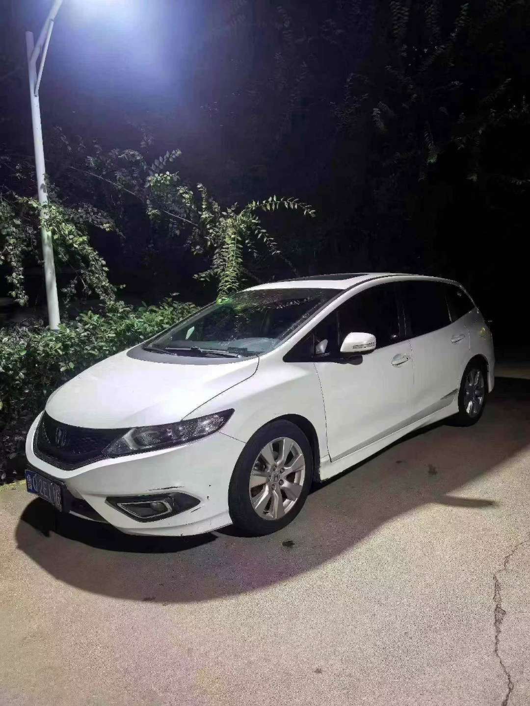 Honda Jade 1.8L Automatic High Trim
