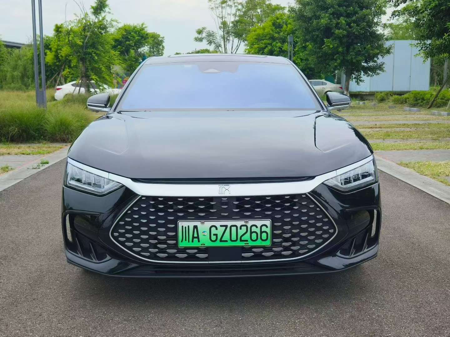 BYD Han 2022 DM-i 121KM Premium 2