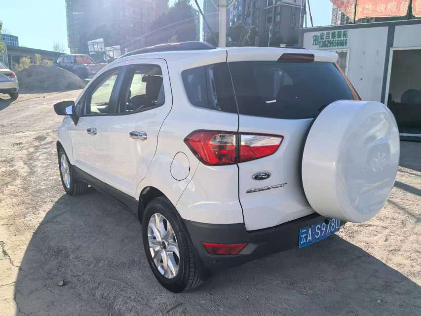 Ford EcoSport 1.5L Manual 7
