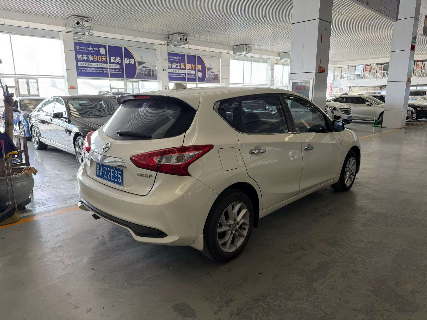Nissan Tiida 2021 1.6L 9