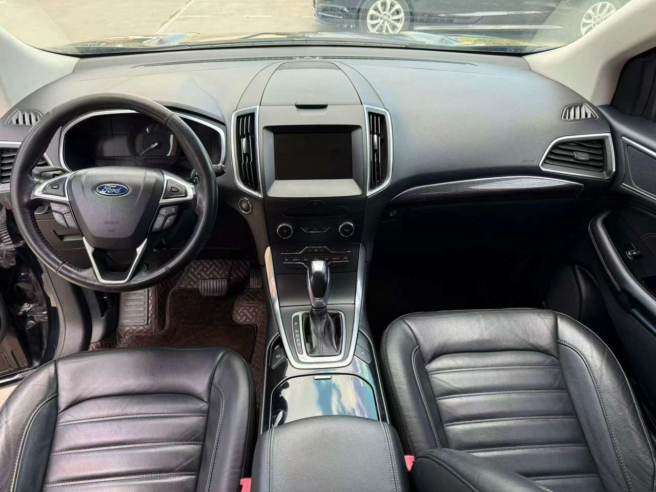 Ford Edge 2.0T 7-Seat 6