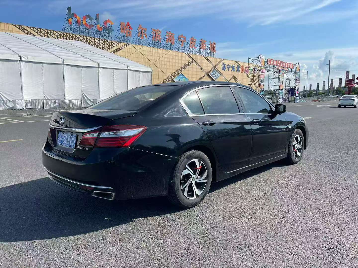 Honda Accord 2017 2.0L Automatic Sunroof Comfort Edition 4