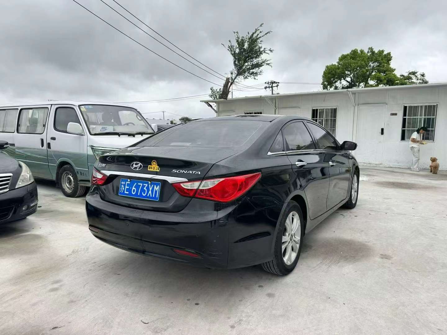 Hyundai Sonata 2.0L Automatic Sunroof 4