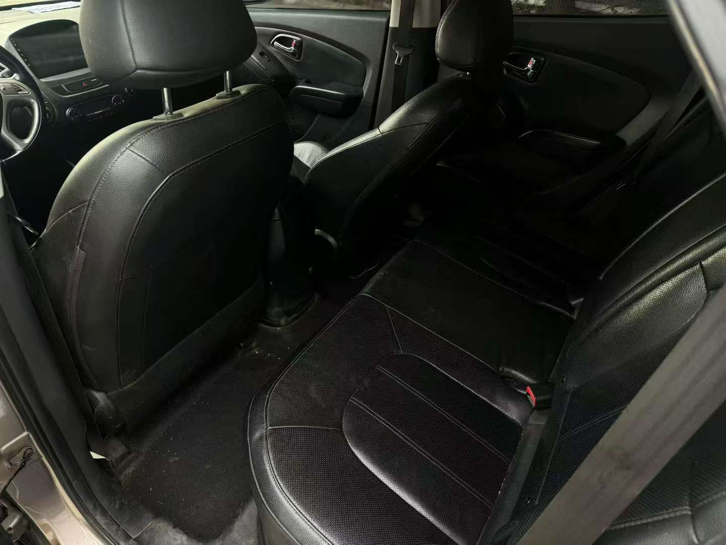 Hyundai ix35 2014 2.0L Automatic Sunroof 8