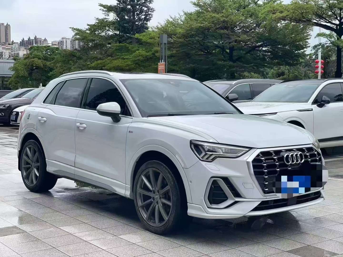 Audi Q3 2021 2.0T 45TFSI AWD Luxury Dynamic Top Trim