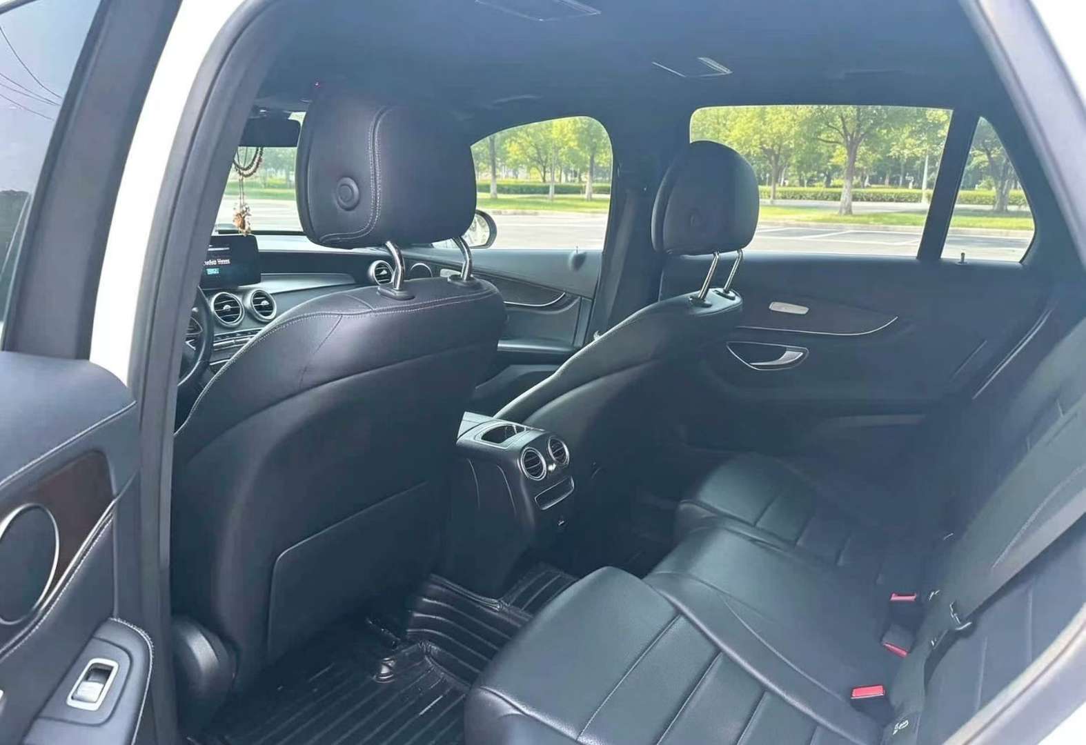 Mercedes-Benz C-Class C260 1.5T Star Brilliance Limited Edition 5