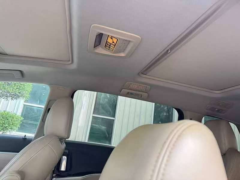 Buick GL8 2.4L LT Luxury Business Executive Edition 5