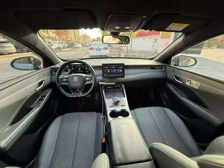 BYD Qin Plus 2025 8