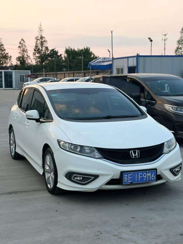 Honda Jade 2015 Automatic Standard 1.8 3