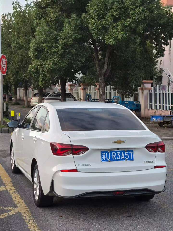 Chevrolet Cruze 6