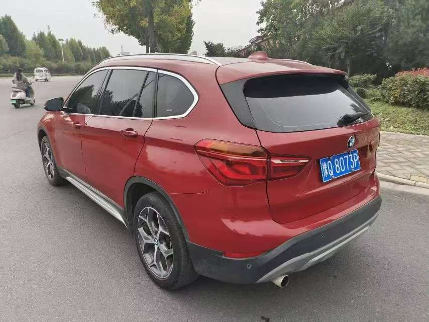 BMW X1 1.5T Automatic Sunroof Premium Edition 5