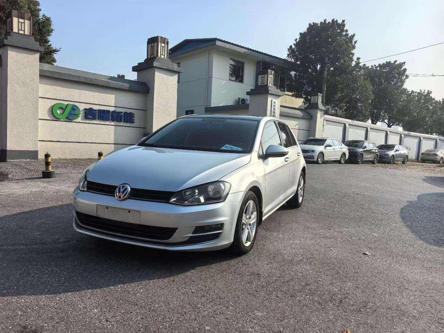 Volkswagen Golf 2015 1.6L Automatic Sunroof 3