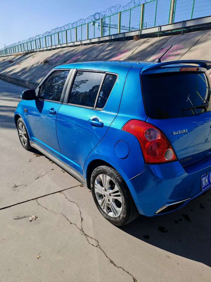 Suzuki Swift 2014 Automatic 3