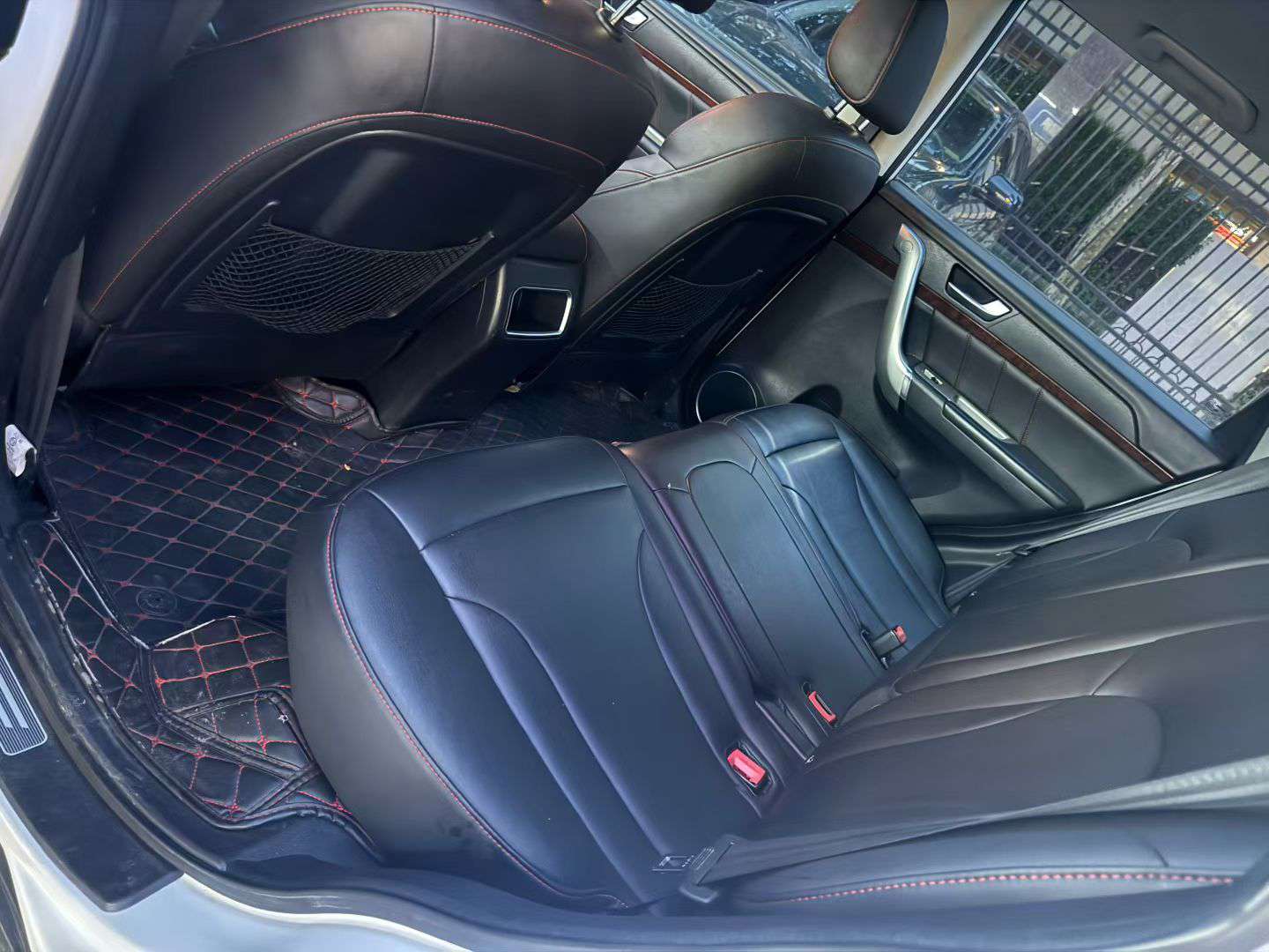 Haval H6 1.5T Manual Sunroof 6