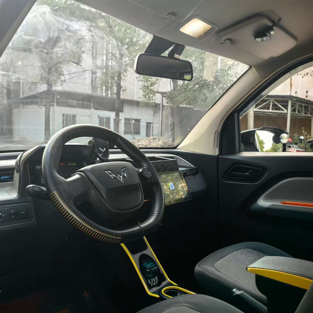 Wuling Hongguang MINIEV 4