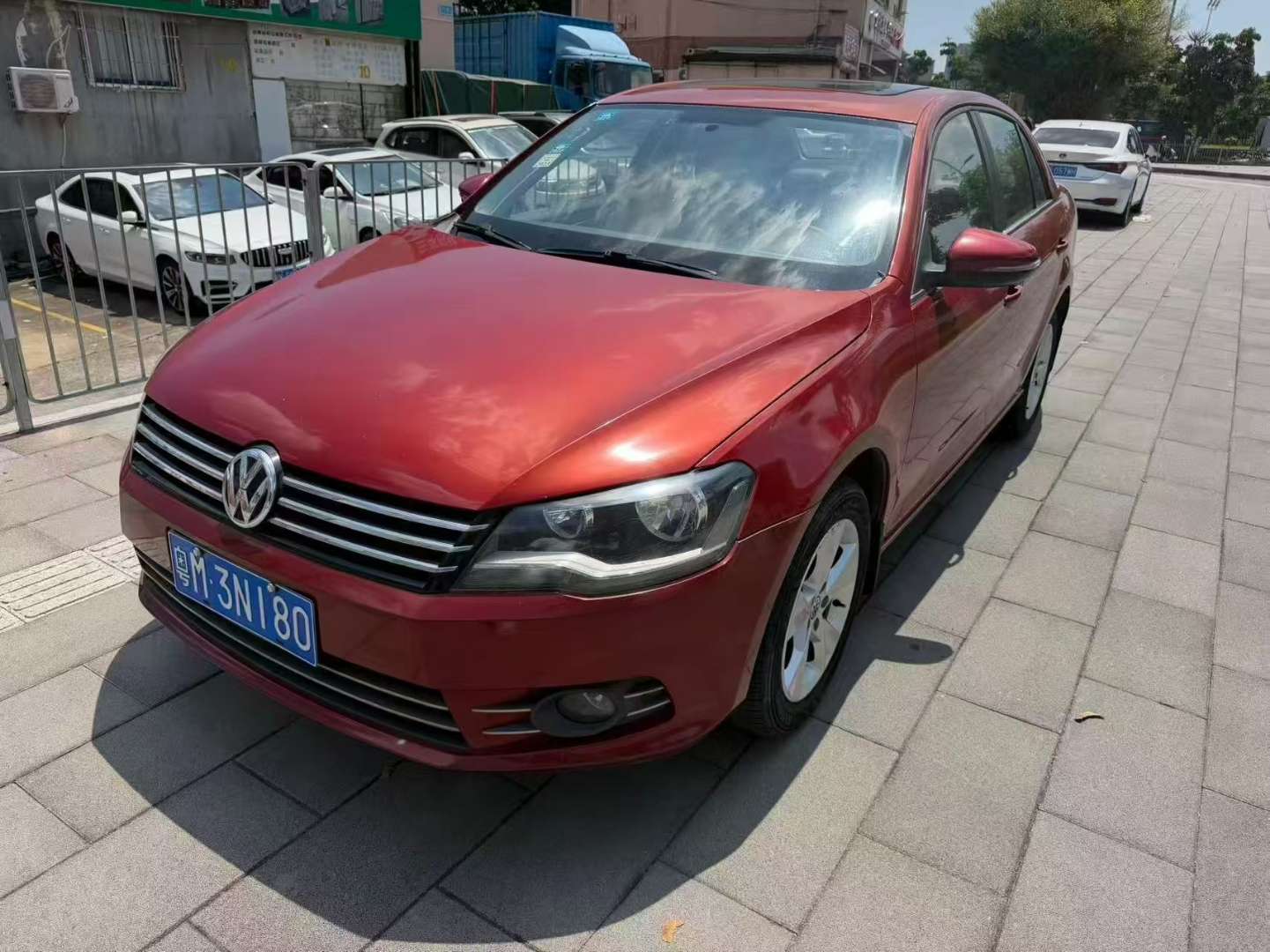 Volkswagen Bora 1.6L Automatic Comfort Trim