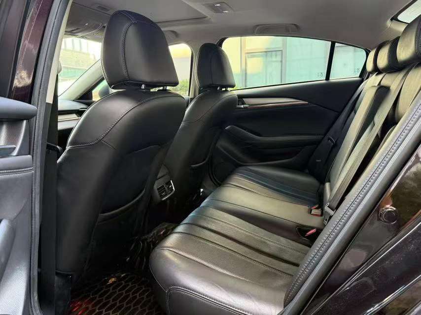 Mazda Atenza 2.5L Skyactiv Sports Edition 8