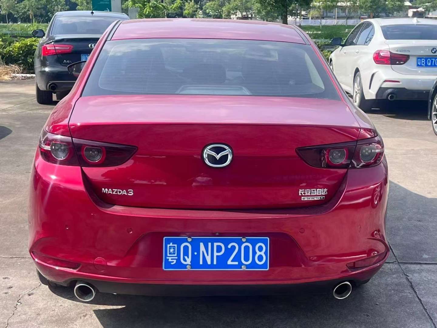 Mazda Mazda3 2020 2.0L e-SKYACTIV X Premium 3