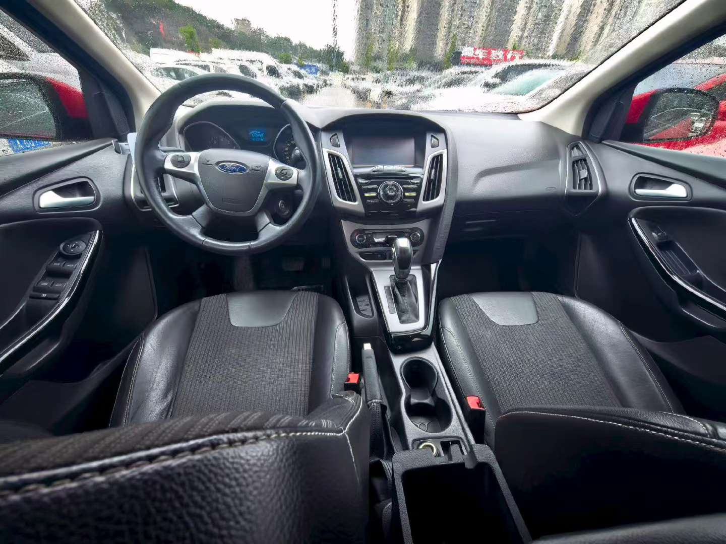 Ford Focus 2012 Sedan 1.6L Automatic Trend 3